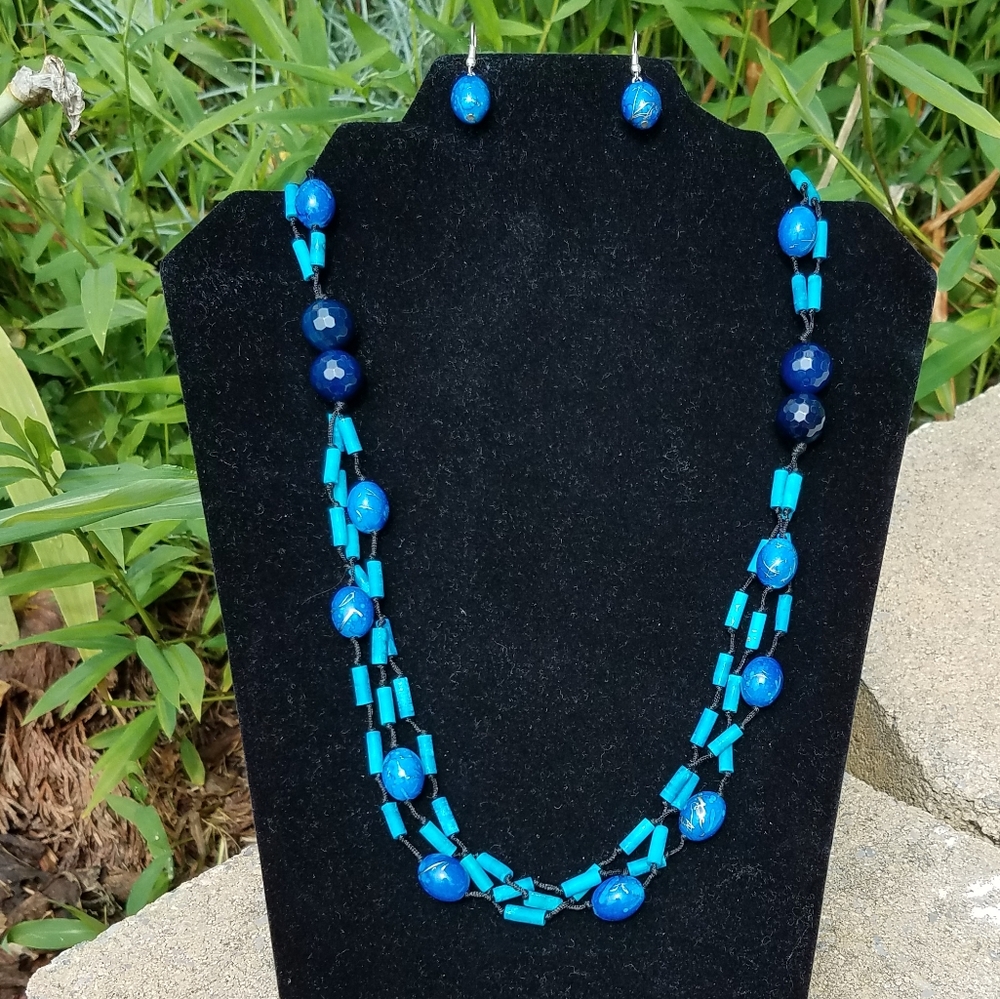 Fair Trade Beaded Necklace and Earring Set NWOT